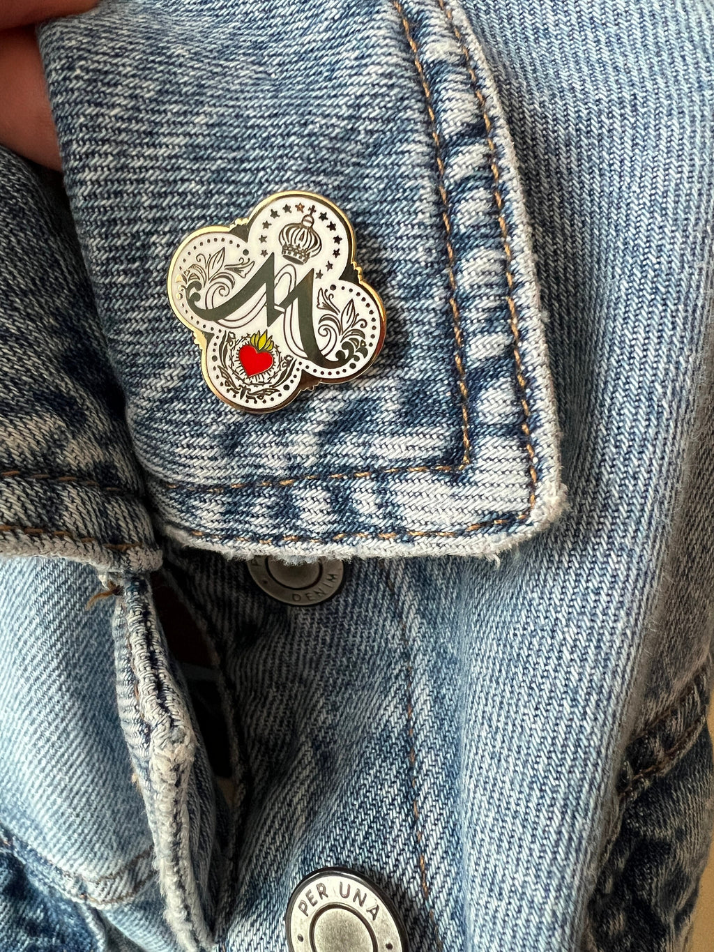 Auspice Maria Our Lady Of Fatima Pin