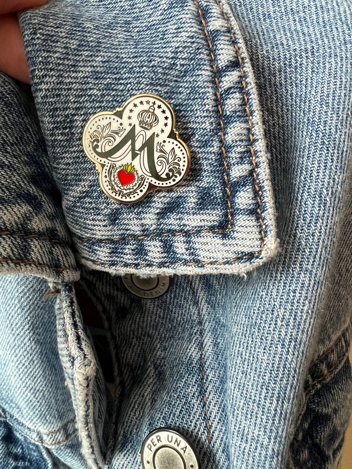 Auspice Maria Our Lady Of Fatima Pin