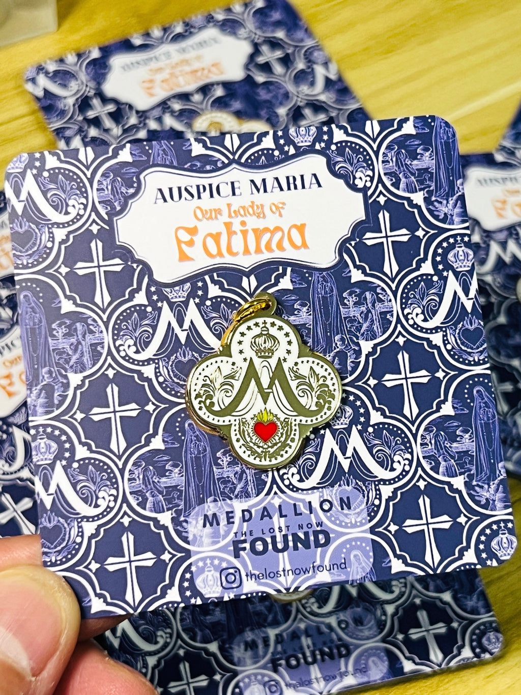 Auspice Maria Our Lady of Fatima Medallion